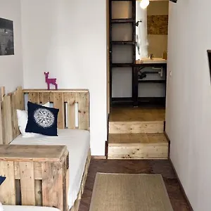 Hostel Victoria Poshtel, Bukarest