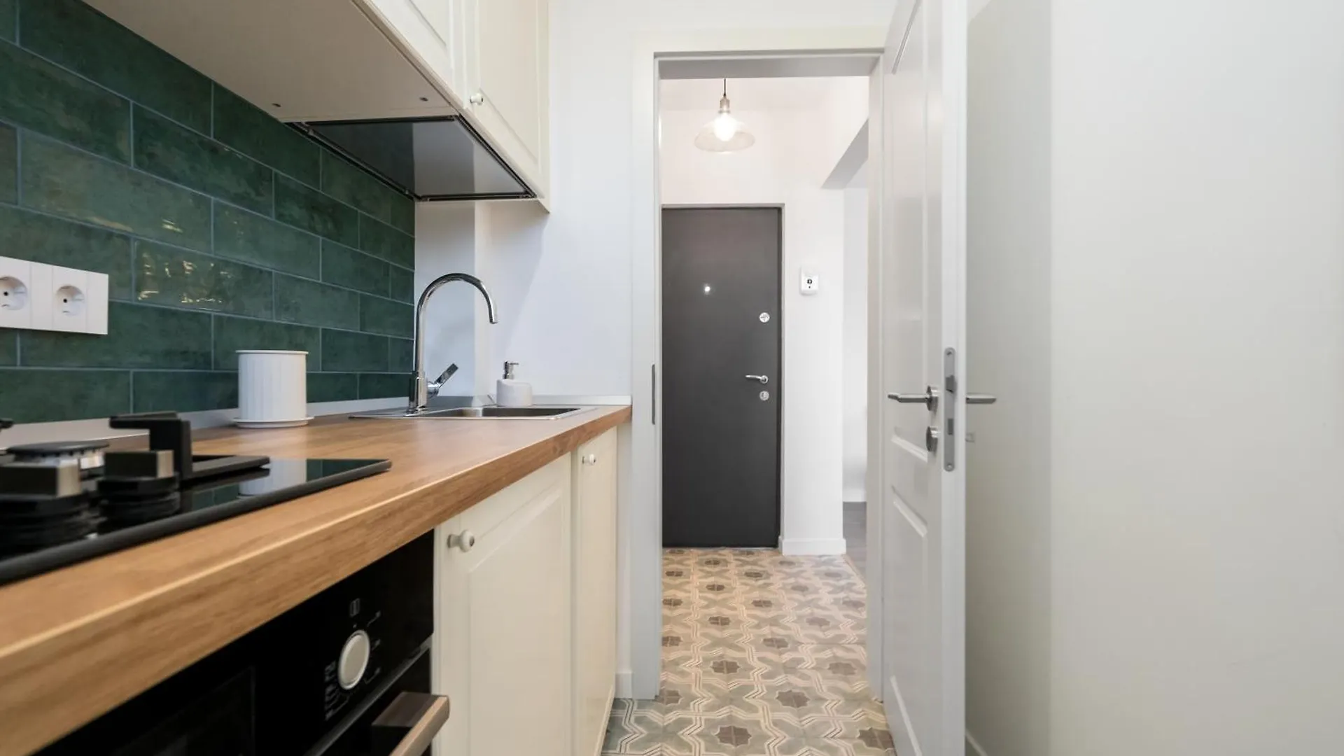 Emeris Old Town Bucharest Apartment