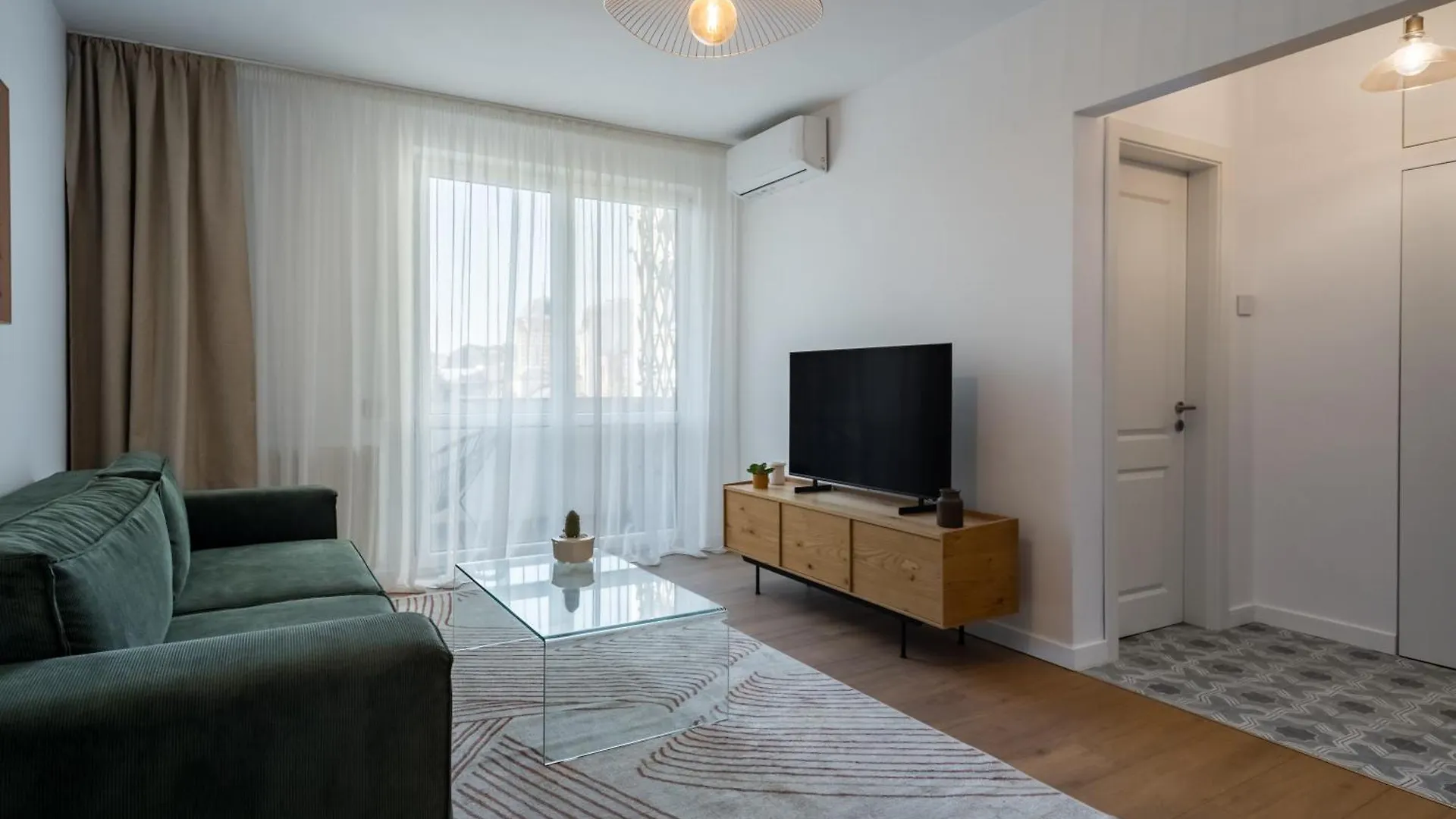 Emeris Old Town Bucharest Apartment